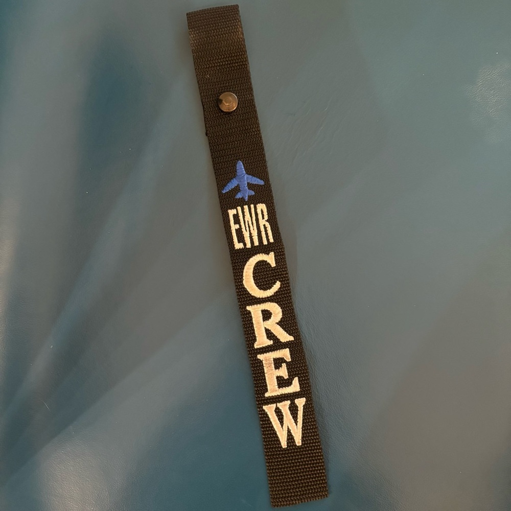 Newark Crew Tag